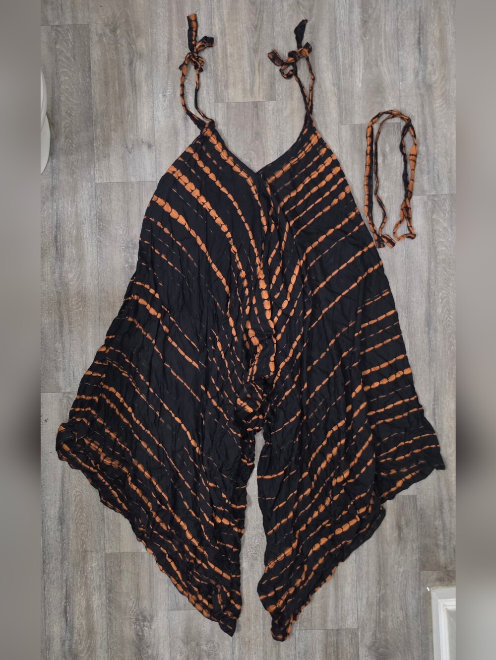 Black & Copper Tie-Dye V-Neck Bohemian Jumpsuit *NWT*-One Size - Picture 8 of 8